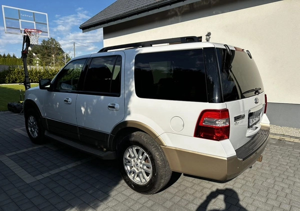 Ford Expedition cena 62500 przebieg: 340815, rok produkcji 2011 z Człuchów małe 232